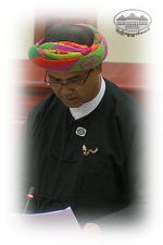 ဦးခွန်သိန်းဖေ (ဟိုပုံး)